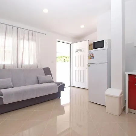 Ivica 1454 Apartament
